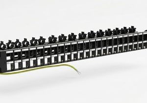 Lokmann 1 HE 19 Zoll Keystone Patchpanel, 48 Ports (leer)